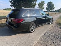 Gebraucht Mercedes C200 160 PS (117 kW) 2019 Schwarz Kombi