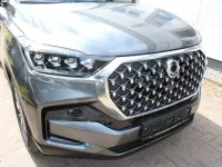 Gebraucht SsangYong Rexton Quartz 203 PS (149 kW) 2023 Grau SUV