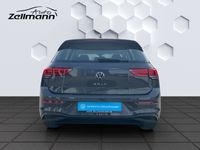 gebraucht VW Golf VIII Life 2.0 TDI SCR 85 kW 6-Gang LED AHZV