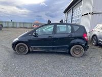 Gebraucht Mercedes A200 Avantgarde 136 PS (100 kW) 2009 Kosmosschwarz  metalliclack Kleinwagen