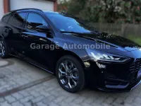 Second-hand Ford Focus ST-Line X 155 CP (114 kW) 2023 Negru Break