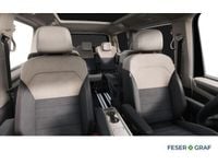 Neu VW Multivan Style 150 PS (110 kW) 2025 Schwarz (deep black perleffekt) Van / Kleinbus