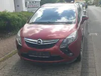 Gebraucht Opel Zafira 165 PS (121 kW) 2013 Rot Van / Kleinbus