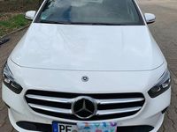 Gebraucht Mercedes B220 190 PS (139 kW) 2019 Weiß Van / Kleinbus