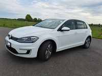 Gebraucht VW Golf 85 kW (116 PS) 2017 Weiß Limousine