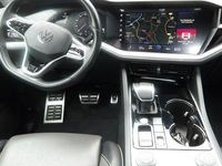Gebraucht VW Touareg Style 286 PS (210 kW) 2023 Grau SUV