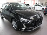 Neu Hyundai i20 90 PS (66 kW) 2026 Schwarz Kleinwagen
