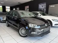 Gebraucht VW Polo Comfortline 90 PS (66 kW) 2015 Schwarz Limousine