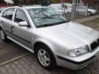 Gebraucht Skoda Octavia 101 PS (74 kW) 1998 Grau Limousine