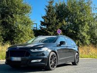 Gebraucht Ford Mondeo Vignale 211 PS (155 kW) 2016 Schwarz Kombi