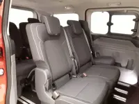 Gebraucht Ford Tourneo Titanium 136 PS (100 kW) 2025 Race red Van / Kleinbus