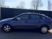 Gebraucht Ford Focus Ghia 101 PS (74 kW) 2006 Blau Limousine