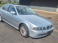 Gebraucht BMW 520 Exclusive 170 PS (125 kW) 2003 Silber Limousine