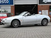 Gebraucht Alfa Romeo Spider 155 PS (114 kW) 2001 Silber Cabrio