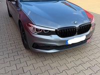 Gebraucht BMW 540 Shadowline 320 PS (235 kW) 2017 Grau Kombi