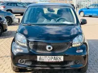 Gebraucht Smart ForFour 90 PS (66 kW) 2018 Schwarz Kleinwagen