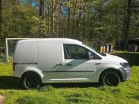 Second-hand VW Caddy 102 CP (75 kW) 2018 Alb Monovolum