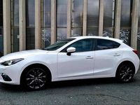 Gebraucht Mazda 3 Edition 120 PS (88 kW) 2016 Weiß Limousine