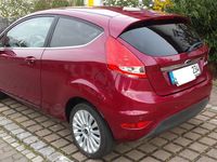 Gebraucht Ford Fiesta Titanium 112 PS (82 kW) 2010 Rot Kleinwagen