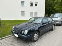 Gebraucht Mercedes E280 Elegance 204 PS (150 kW) 1997 Blau Limousine