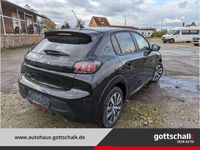 Gebraucht Peugeot e-208 Active 100 kW (136 PS) 2023 Schwarz Kleinwagen