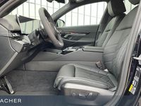 Neu BMW 530e Performance 299 PS (219 kW) 2026 Schwarz Kombi