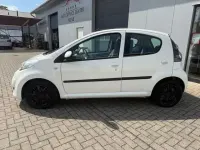 Gebraucht Citroën C1 Style 110 PS (80 kW) 2011 Weiss Kleinwagen