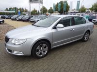 Gebraucht Skoda Superb Ambition 160 PS (117 kW) 2010 Silber metallic Limousine