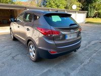 Gebraucht Hyundai ix35 143 PS (105 kW) 2012 Grau SUV