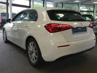 Gebraucht Mercedes A200 163 PS (119 kW) 2024 Weiß Limousine