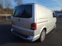 Gebraucht VW Transporter 179 PS (131 kW) 2014 Reflexsilber Van