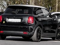 Gebraucht Mini Cooper SE Classic 135 kW (184 PS) 2023 Schwarz Kleinwagen