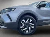 Gebraucht Opel Mokka-e Elegance 100 kW (136 PS) 2024 Silber SUV