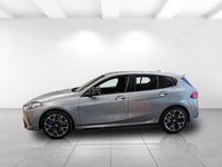 Neu BMW M135 Shadowline 300 PS (220 kW) 2025 Skyscraper grau metallic Kleinwagen