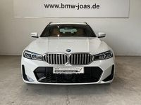 Gebraucht BMW 330e M Sport 292 PS (214 kW) 2025 Alpinweiß uni Kombi