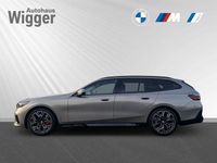 Neu BMW 540 M Sport 303 PS (222 kW) 2025 Grau Kombi