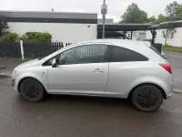 Gebraucht Opel Corsa 69 PS (50 kW) 2011 Silber Kleinwagen