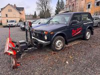 Gebraucht Lada niva 83 PS (61 kW) 2015 Blau SUV