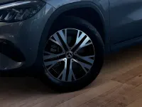 Gebraucht Mercedes GLA250 Night 218 PS (160 kW) 2025 Grau SUV