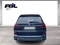 Gebraucht BMW X7 M Sport 381 PS (280 kW) 2025 Carbonschwarz SUV