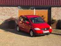 Gebraucht VW Fox Basis 54 PS (39 kW) 2007 Rot Kleinwagen