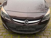 Gebraucht Opel Astra Active 140 PS (102 kW) 2013 Braun Limousine