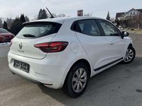Gebraucht Renault Clio V Life 67 PS (49 kW) 2021 Gletscherweiss Kleinwagen