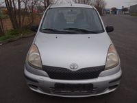 gebraucht Toyota Yaris 1.3 Linea Luna