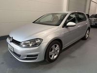 Second-hand VW Golf VII Comfortline 105 CP (77 kW) 2014 Argintiu Berlinǎ