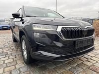 Neu Skoda Karoq Selection 150 PS (110 kW) 2025 Schwarz metallic SUV