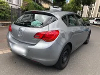 Gebraucht Opel Astra 100 PS (73 kW) 2011 Grau Limousine