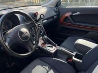 Gebraucht Audi A3 Ambiente 131 PS (96 kW) 2004 Silber Kleinwagen