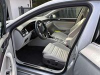 Gebraucht VW Passat GTE 218 PS (160 kW) 2022 Silber Kombi
