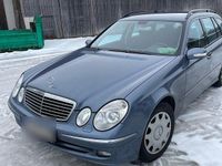 Gebraucht Mercedes E280 Avantgarde 193 PS (141 kW) 2006 Blau Kombi